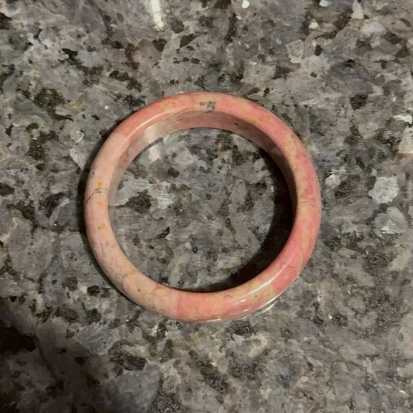 Elegant Pink Rhodonite Bangle 59MM (2.32”) Natural stone - Picture 7 of 10